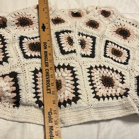 Andersen & Lauth Crocheted Poncho Big Girls All or Women’s Size Small Petite - Picture 4 of 5
